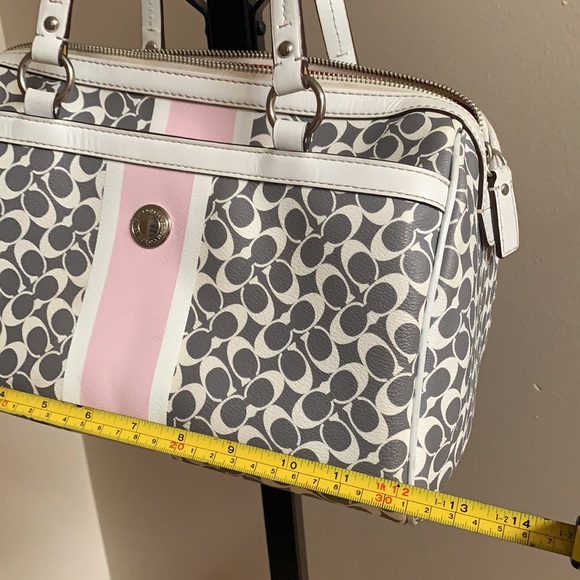 Pink grey and white COACH purse - Picture 7 of 11